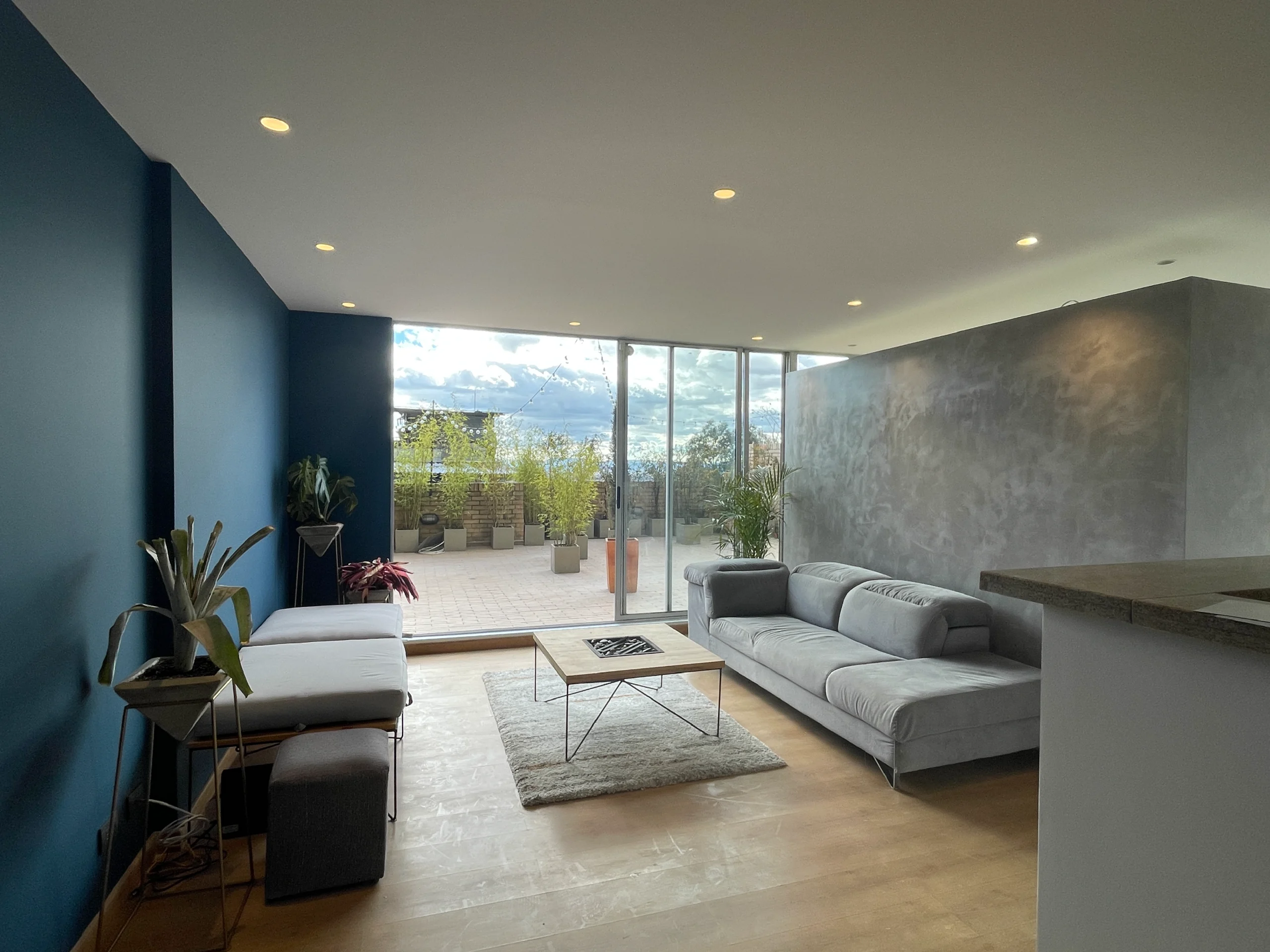 Mesa de trabajo 1 copia